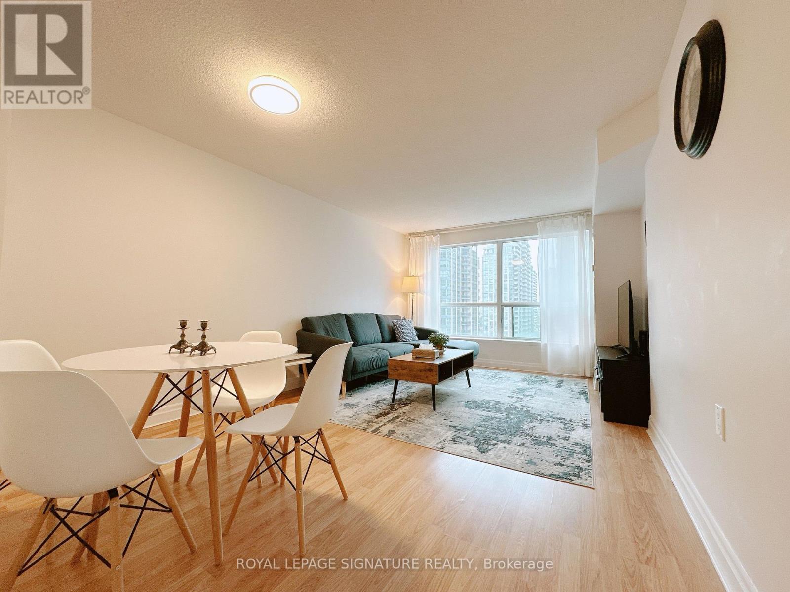 Apartment at 905 - 21 HILLCREST AVENUE, Toronto (Willowdale East)