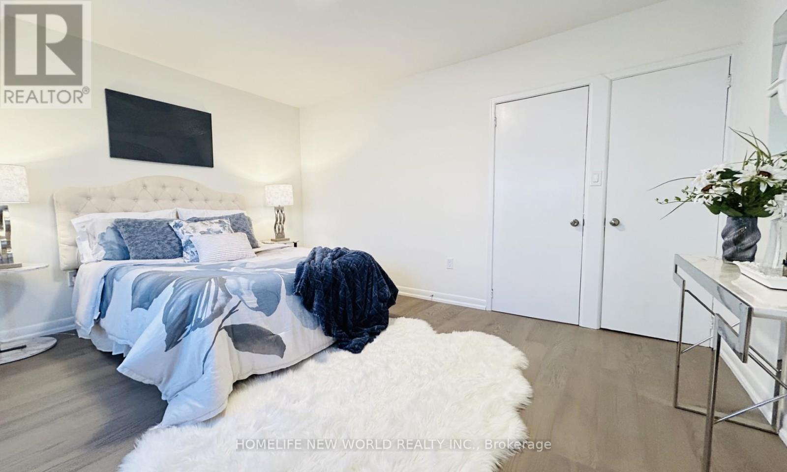 Semi-Detached/Link at 509 DUPONT STREET, Toronto