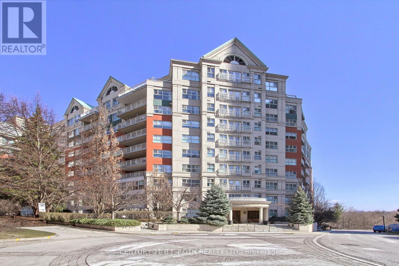 Apartment at LP915 - 18 CONCORDE PLACE, Toronto (Banbury-Don Mills)