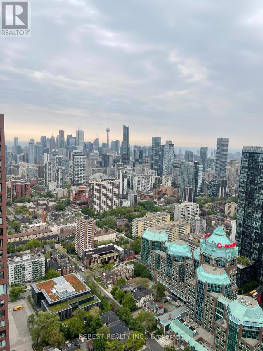 Apartment at 5202 - 395 BLOOR STREET E, Toronto (North St. James Town)