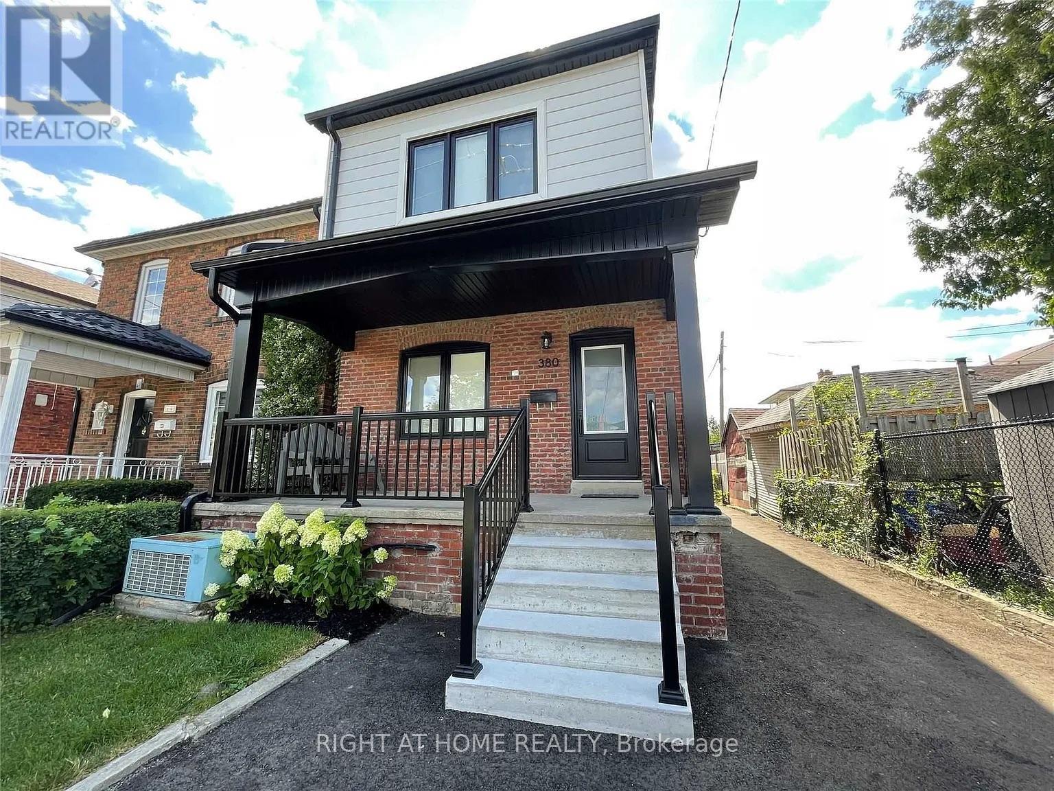 Detached at UPPER - 380 NORTHCLIFFE BOULEVARD, Toronto (Oakwood Village)