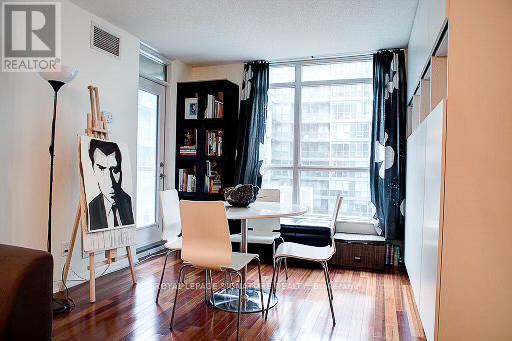 Apartment at 401 - 219 FORT YORK BOULEVARD, Toronto