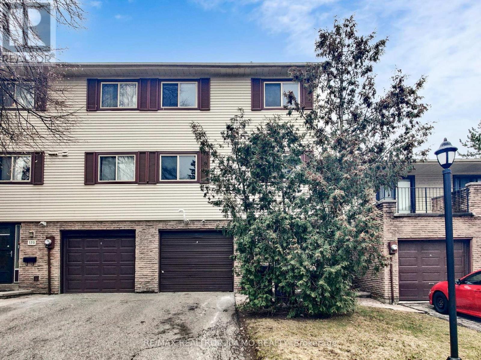Townhouse at 130 JENNY WREN WAY, Toronto (Hillcrest Village)