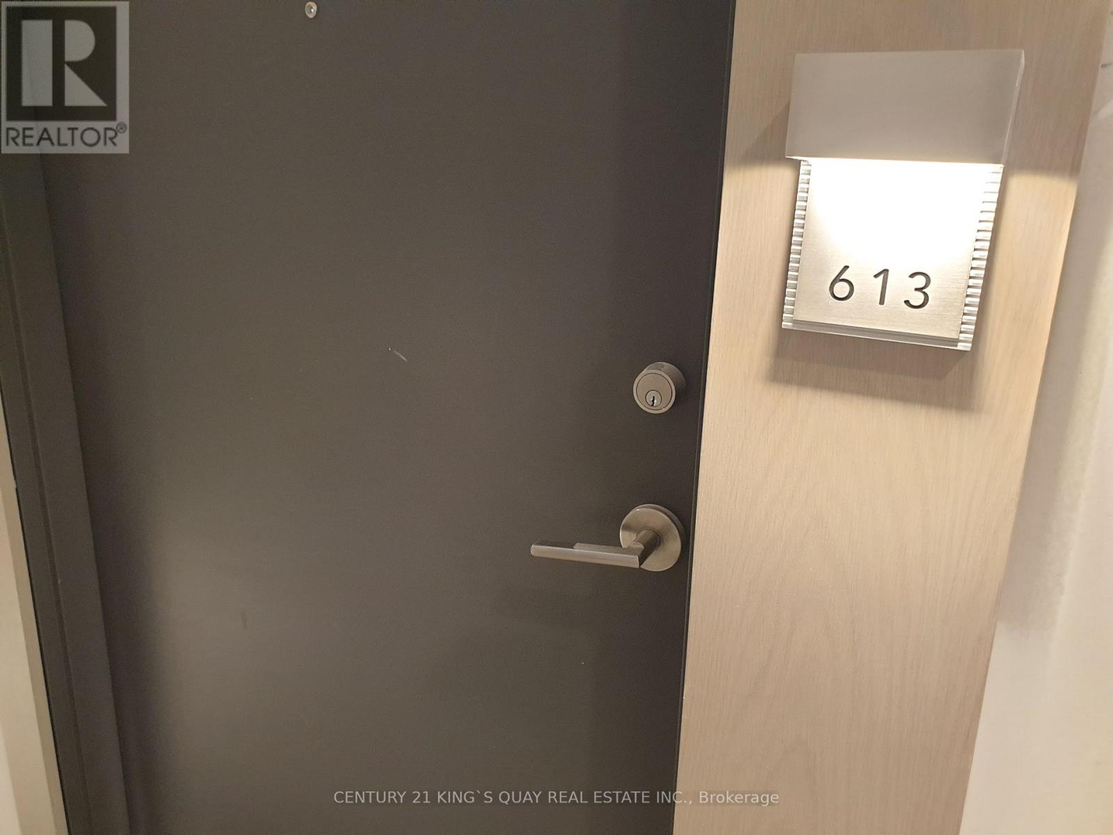 Apartment at S613 - 8 OLYMPIC GARDEN DRIVE, Toronto (Newtonbrook East)