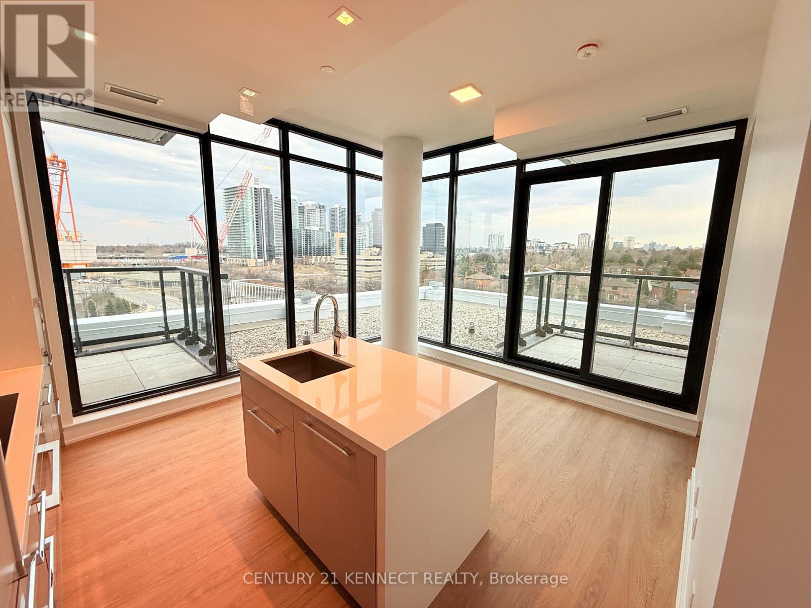 Apartment at 810 - 29 GREEN TRAIL COURT, Toronto (Don Valley Village)