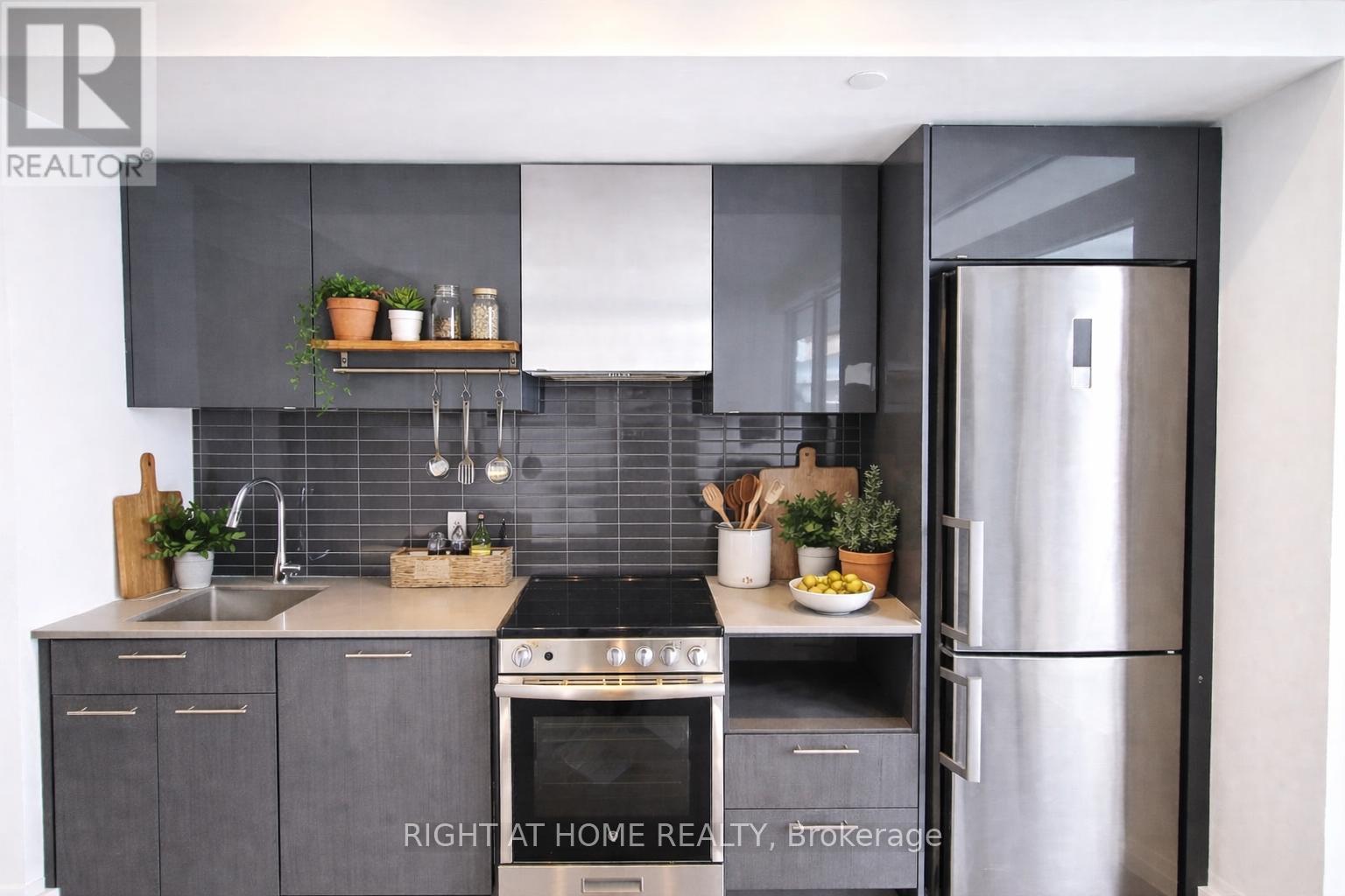 Apartment at 3805 - 251 JARVIS STREET, Toronto (Moss Park)