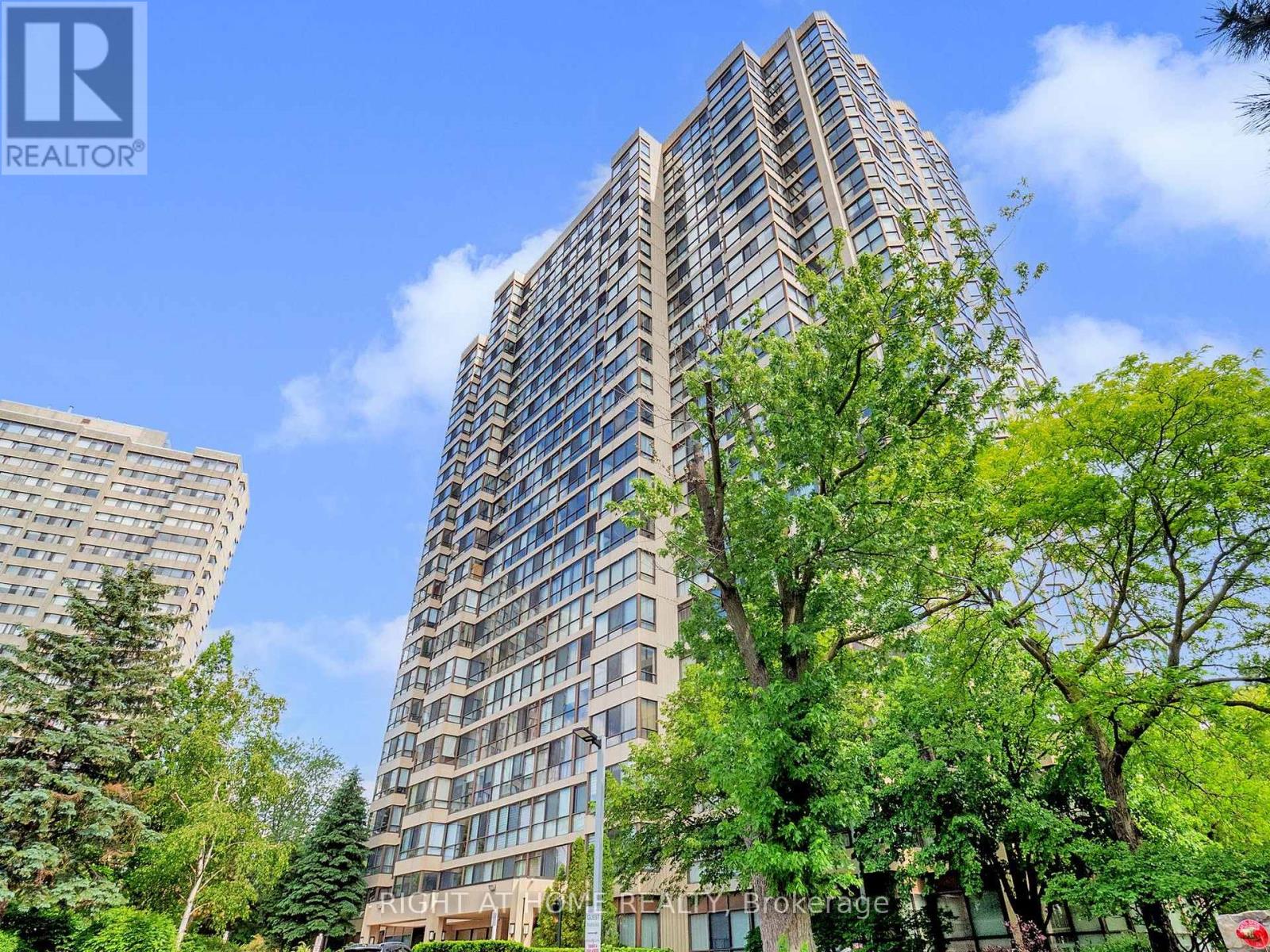 Apartment at 908 - 131 TORRESDALE AVENUE, Toronto (Westminster-Branson)