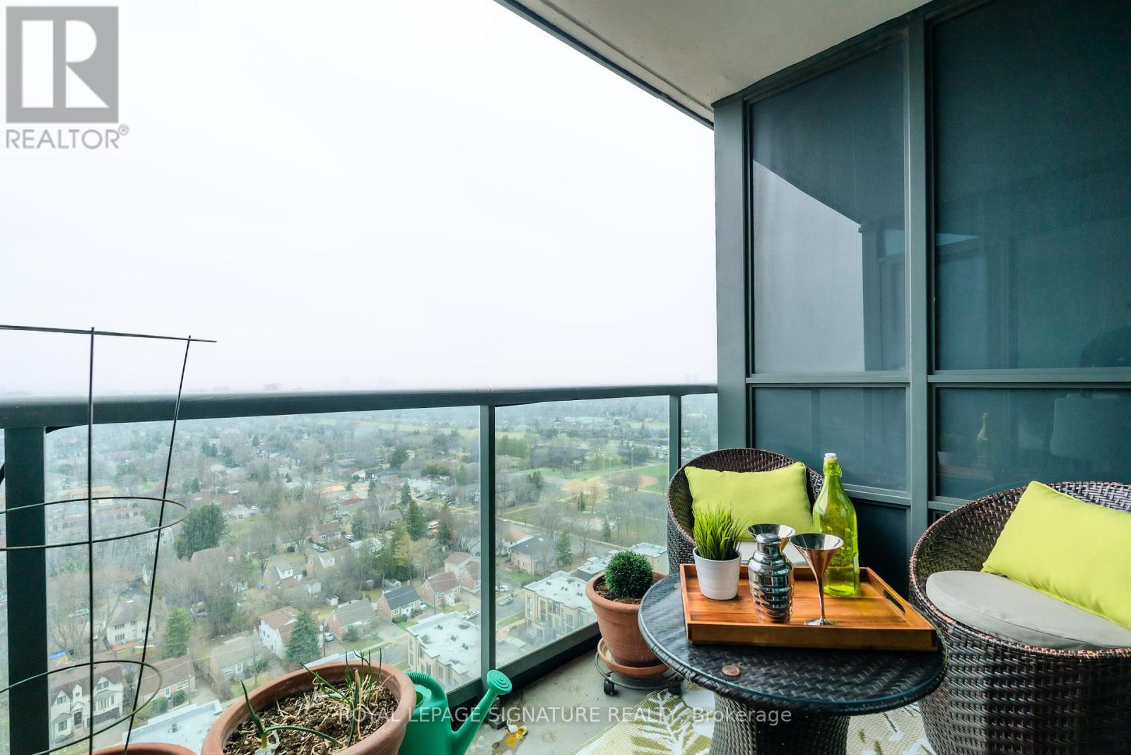 Apartment at 2408 - 15 GREENVIEW AVENUE, Toronto (Newtonbrook West)