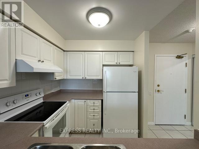 Apartment at 905 - 8 HILLCREST AVENUE, Toronto