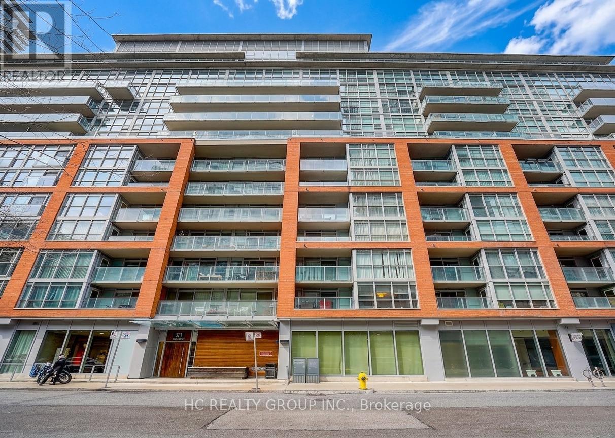 Apartment at 705 - 21 NELSON STREET, Toronto (University)