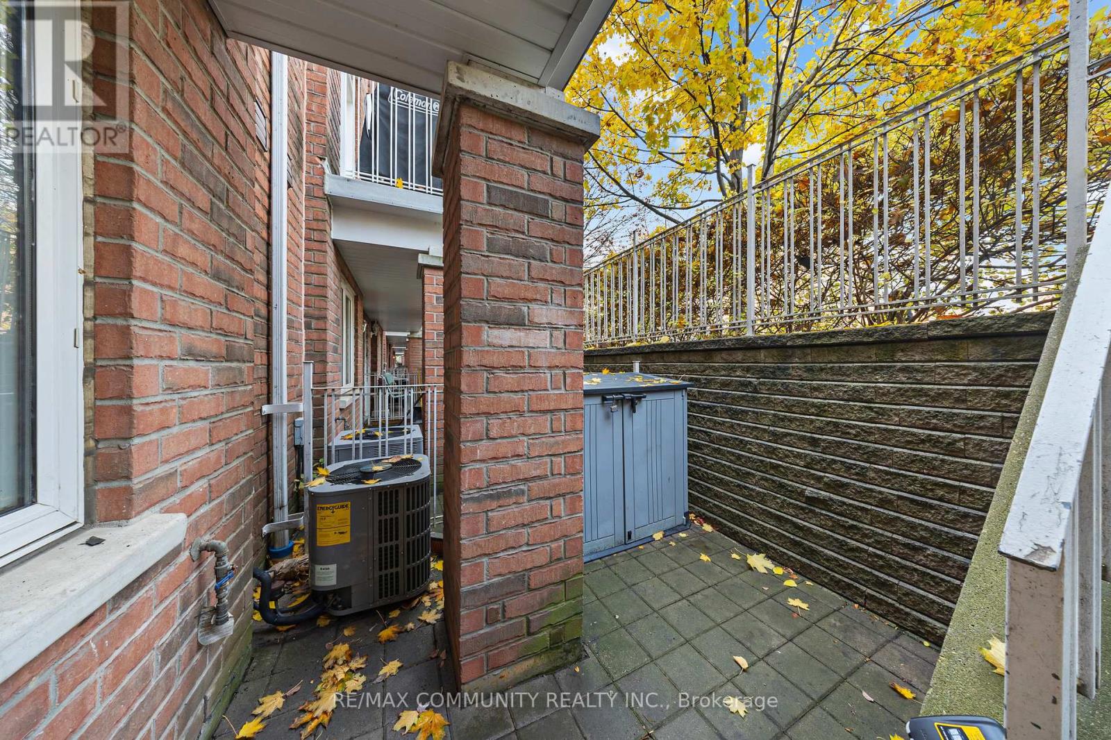 Townhouse at 101 - 1 SUDBURY STREET, Toronto