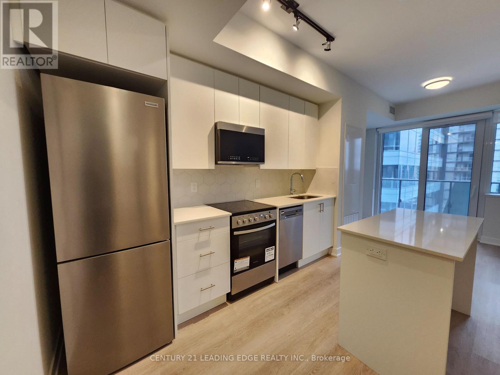 Apartment at 1004 - 15 ELLIERSLIE AVENUE, Toronto (Willowdale West)