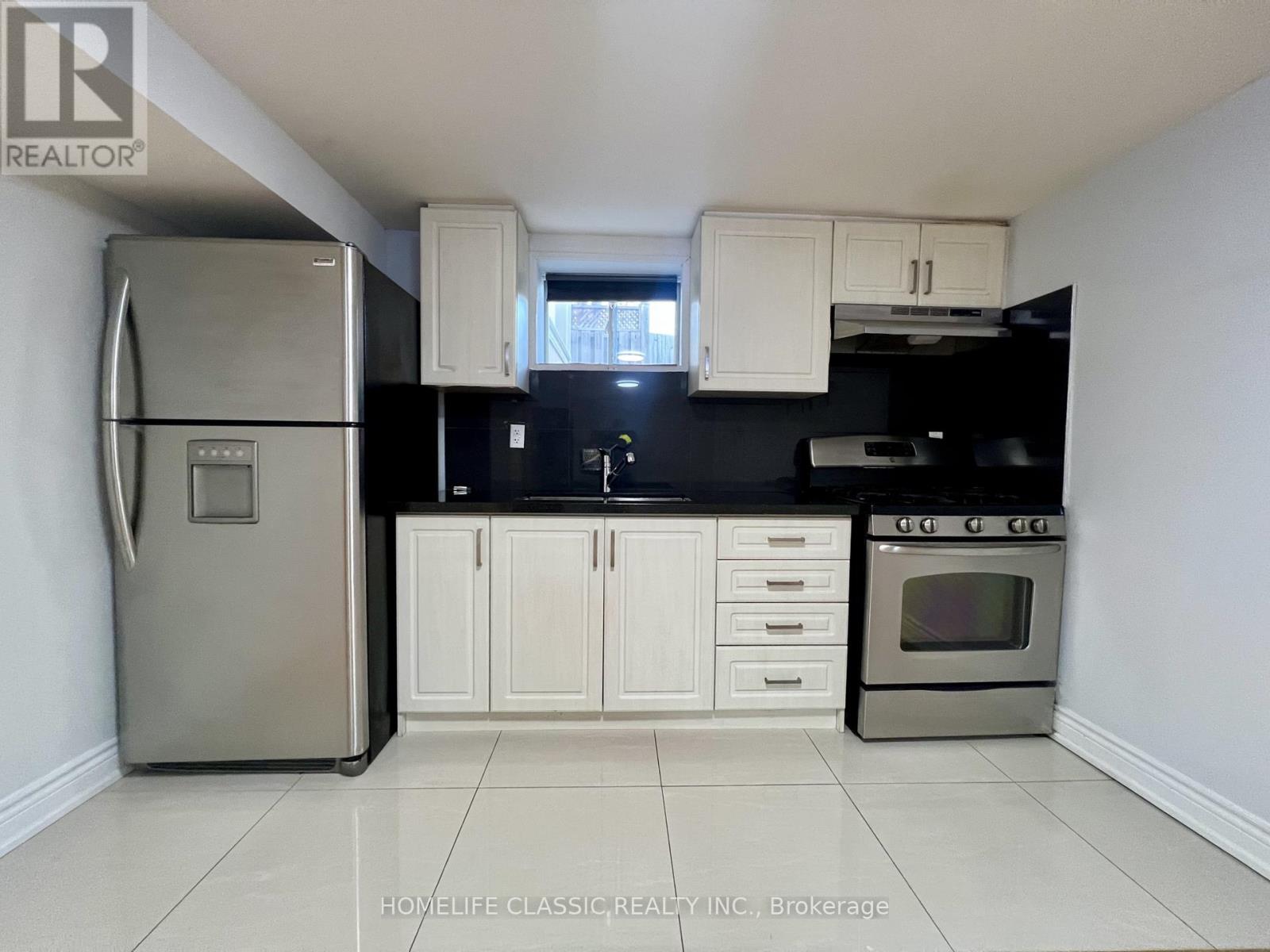 Detached at BSMT - 309 PRINCESS AVENUE, Toronto