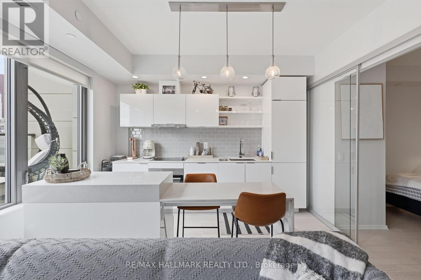 Apartment at 425 - 12 BONNYCASTLE STREET, Toronto (Waterfront Communities)
