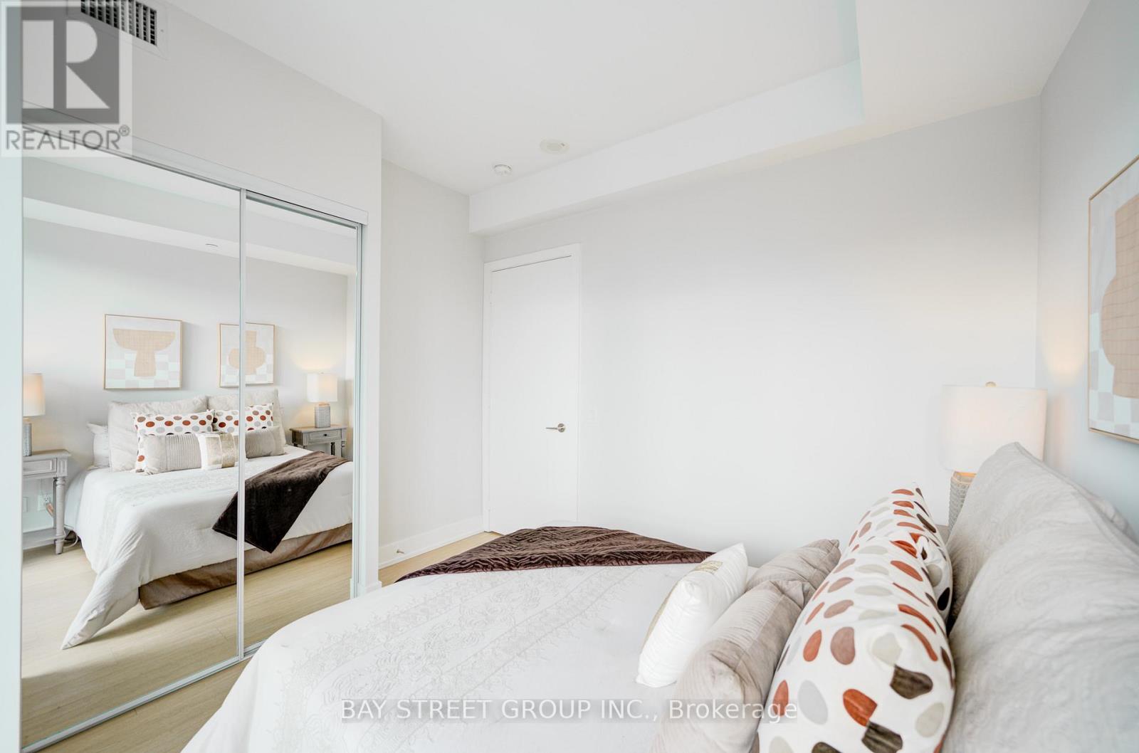 Apartment at 3211 - 7 GRENVILLE STREET, Toronto