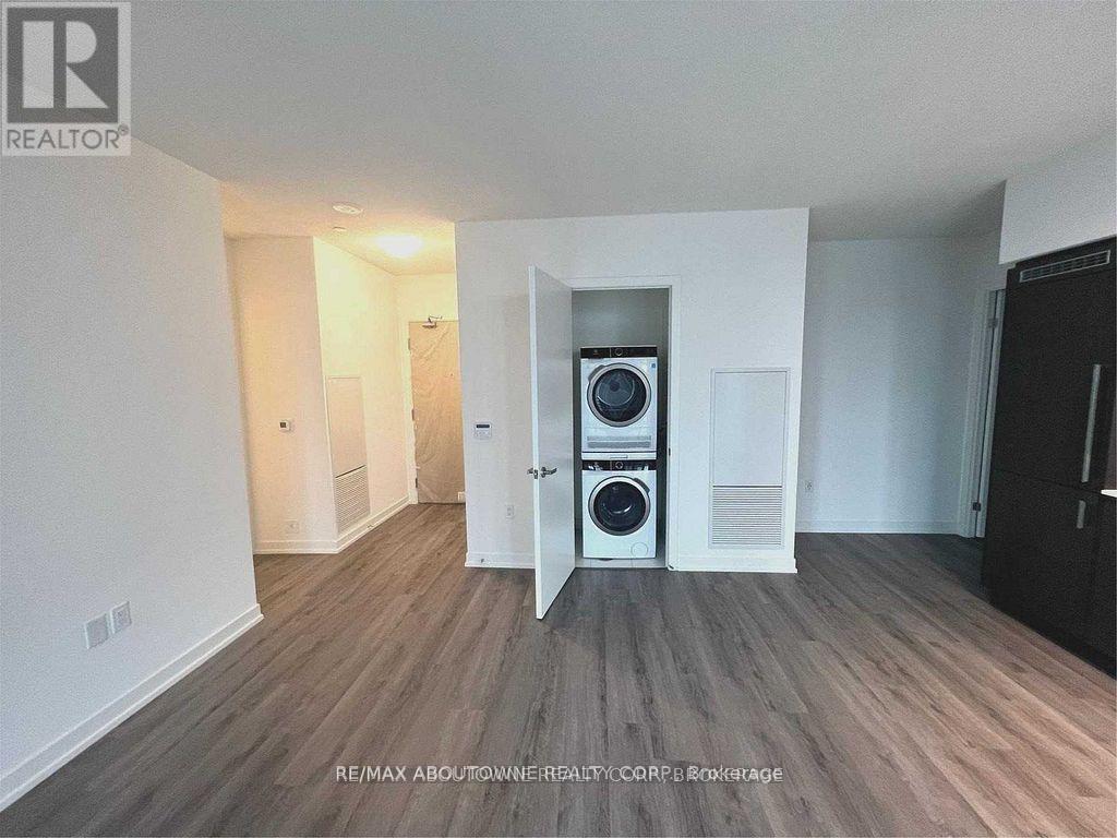 Apartment at 1105 - 138 DOWNES STREET, Toronto