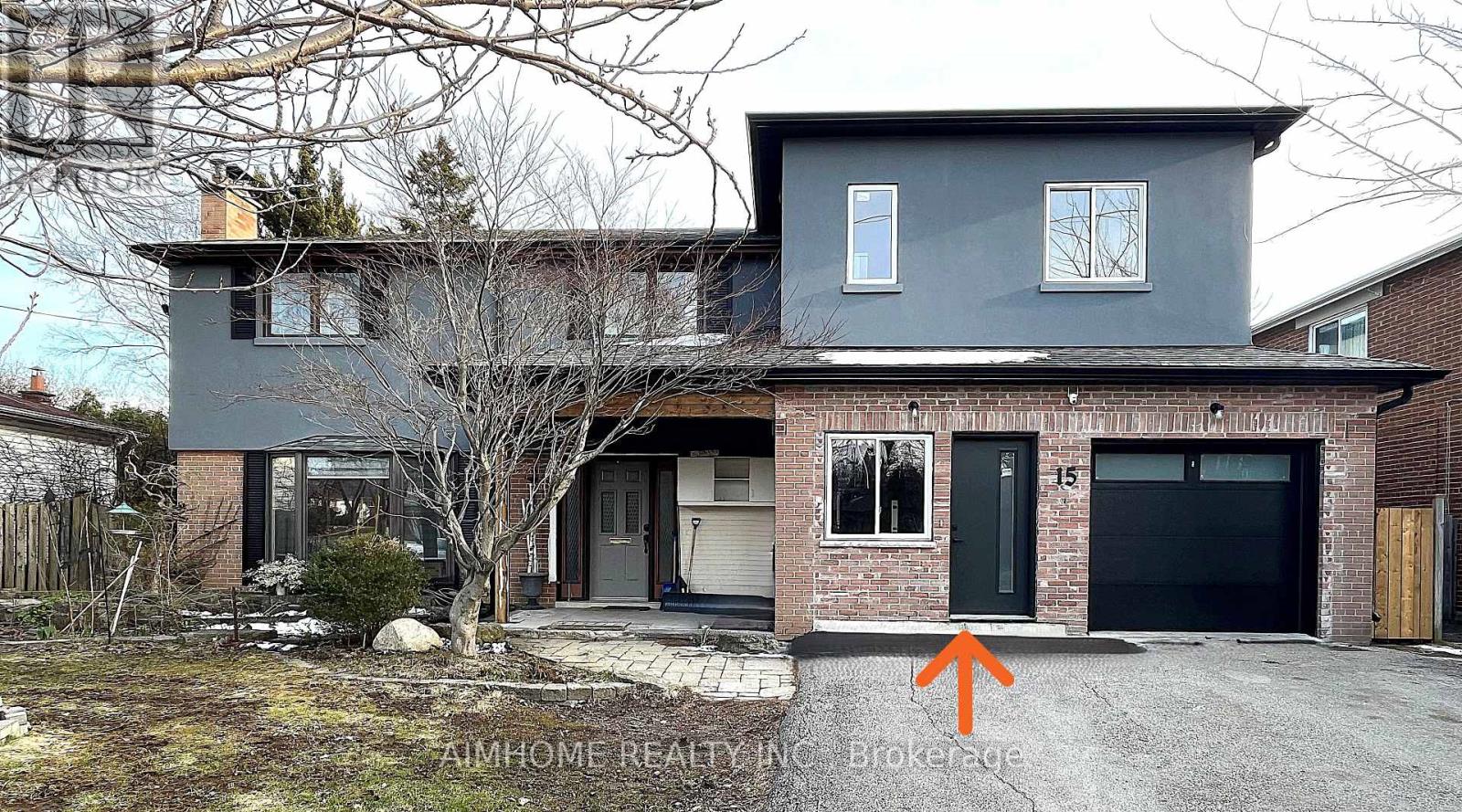 Apartment at 2 - 15 WADDINGTON CRESCENT, Toronto (Don Valley Village)