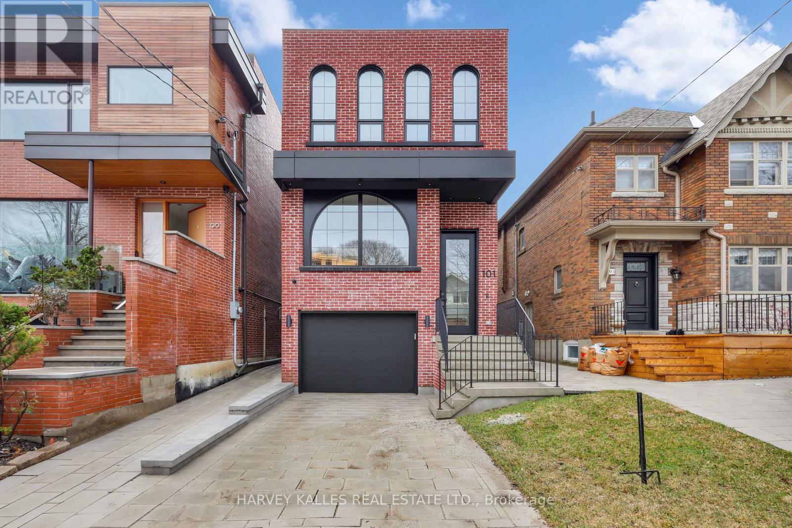 Detached at 101 BRIAR HILL AVENUE, Toronto (Yonge-Eglinton)