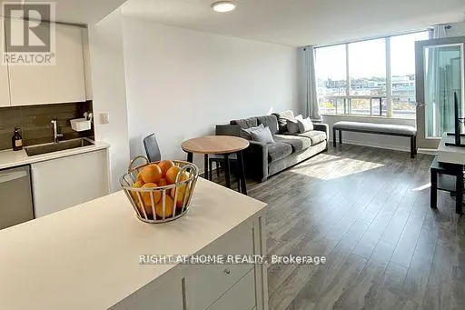 Apartment at 530 - 205 THE DON WAY W, Toronto