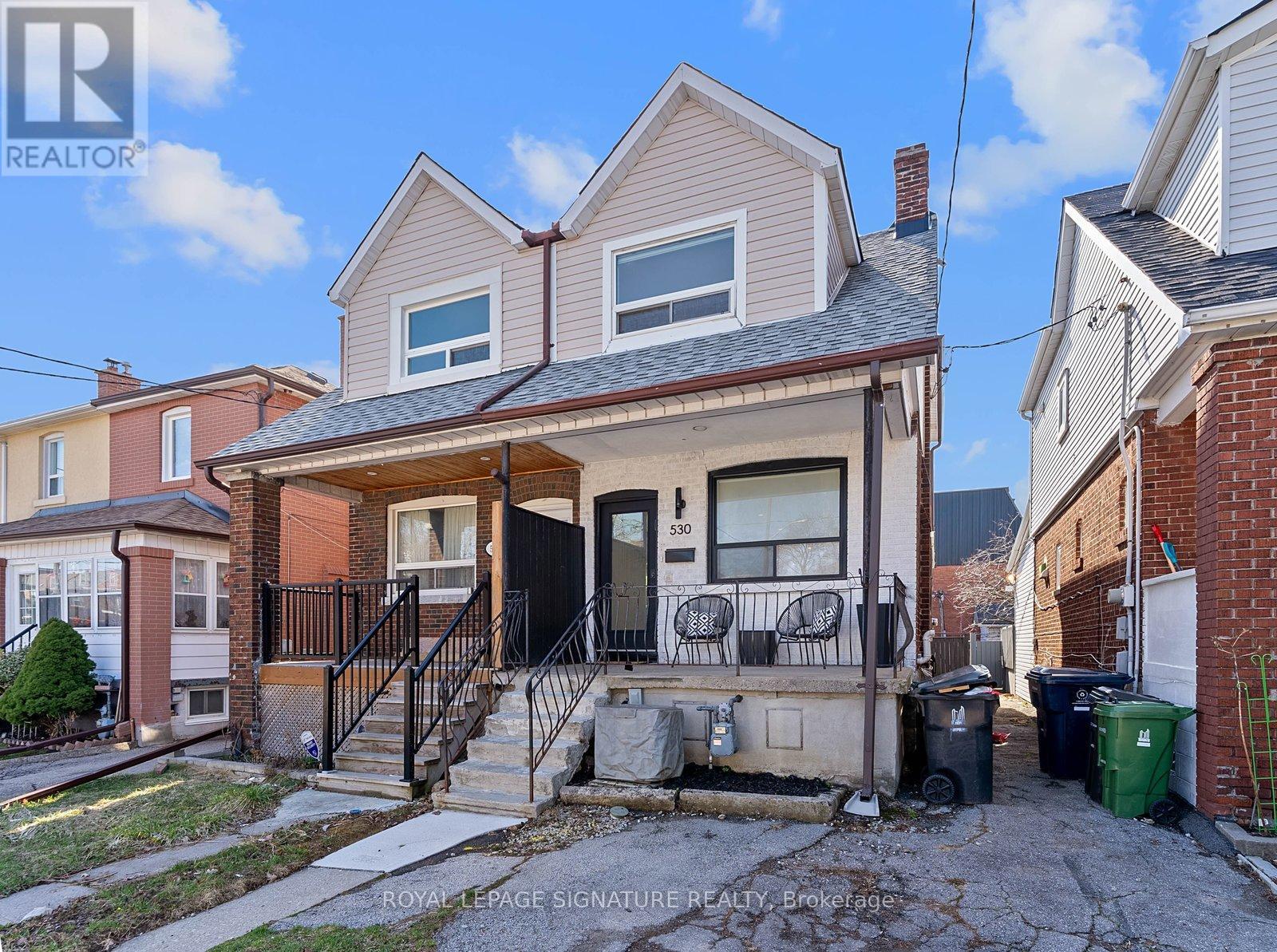 Semi-Detached/Link at 530 LAUDER AVENUE, Toronto (Oakwood Village)