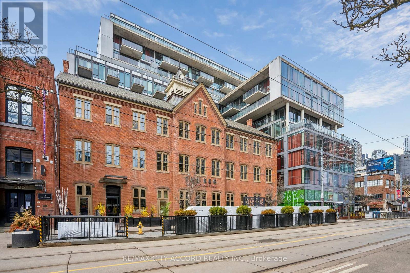 Apartment at 718 - 560 KING STREET W, Toronto (Waterfront Communities)