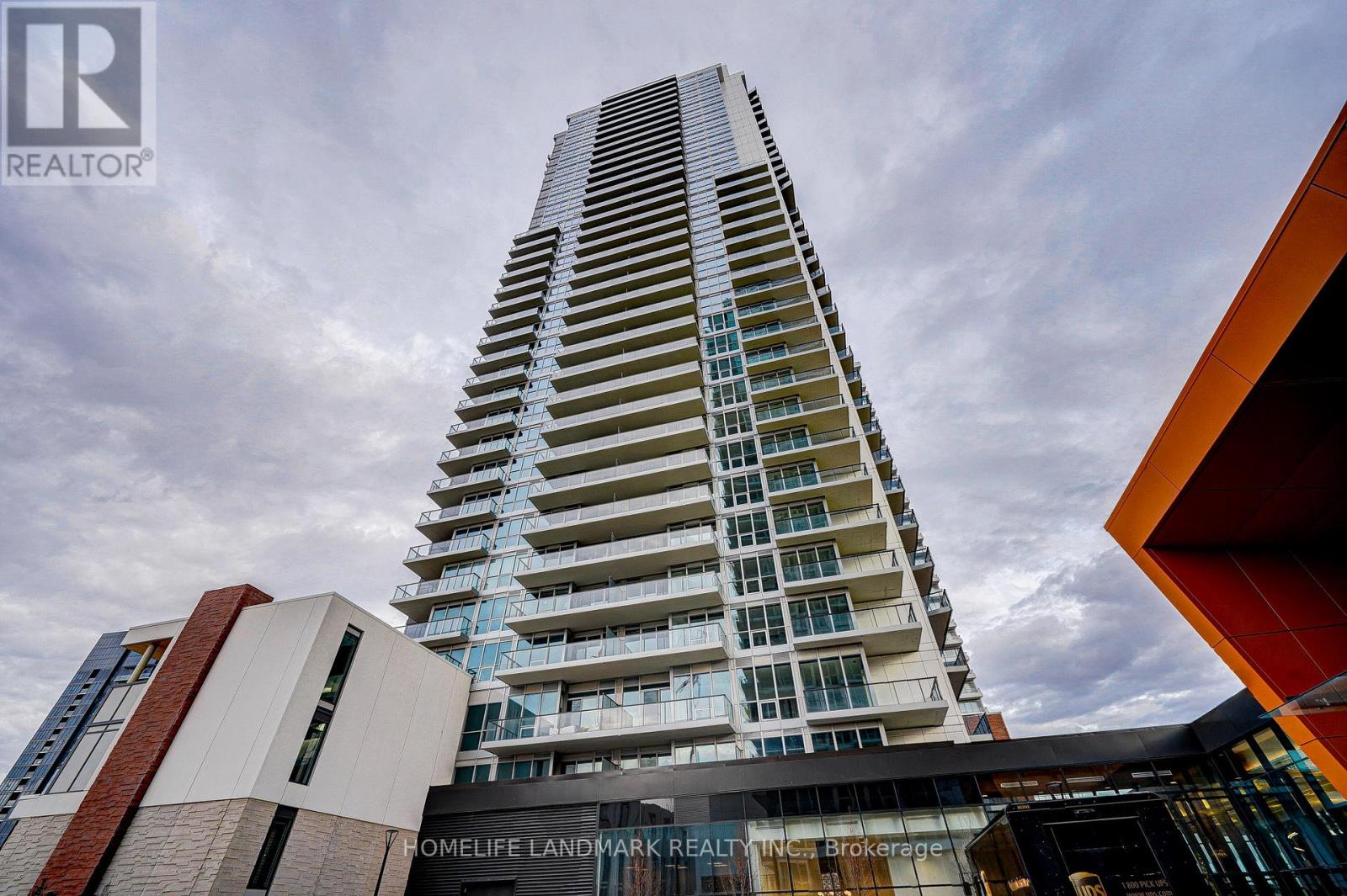 Apartment at 303 - 95 MCMAHON DRIVE, Toronto (Bayview Village)