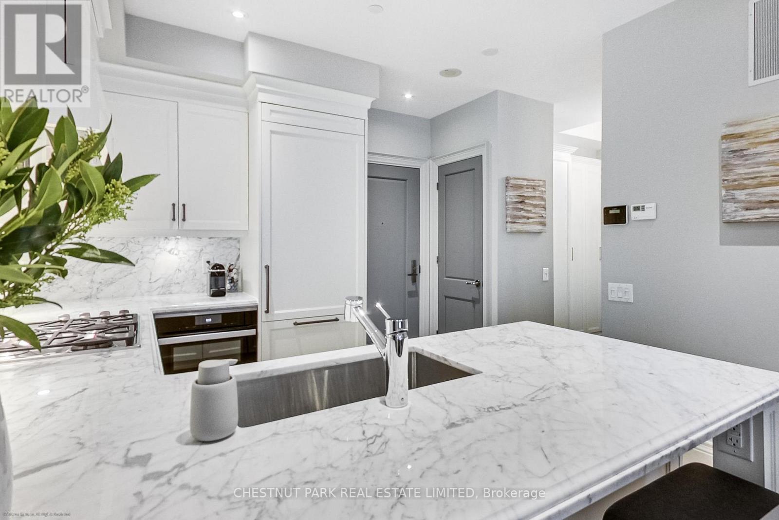 Apartment at 205 - 181 DAVENPORT ROAD, Toronto