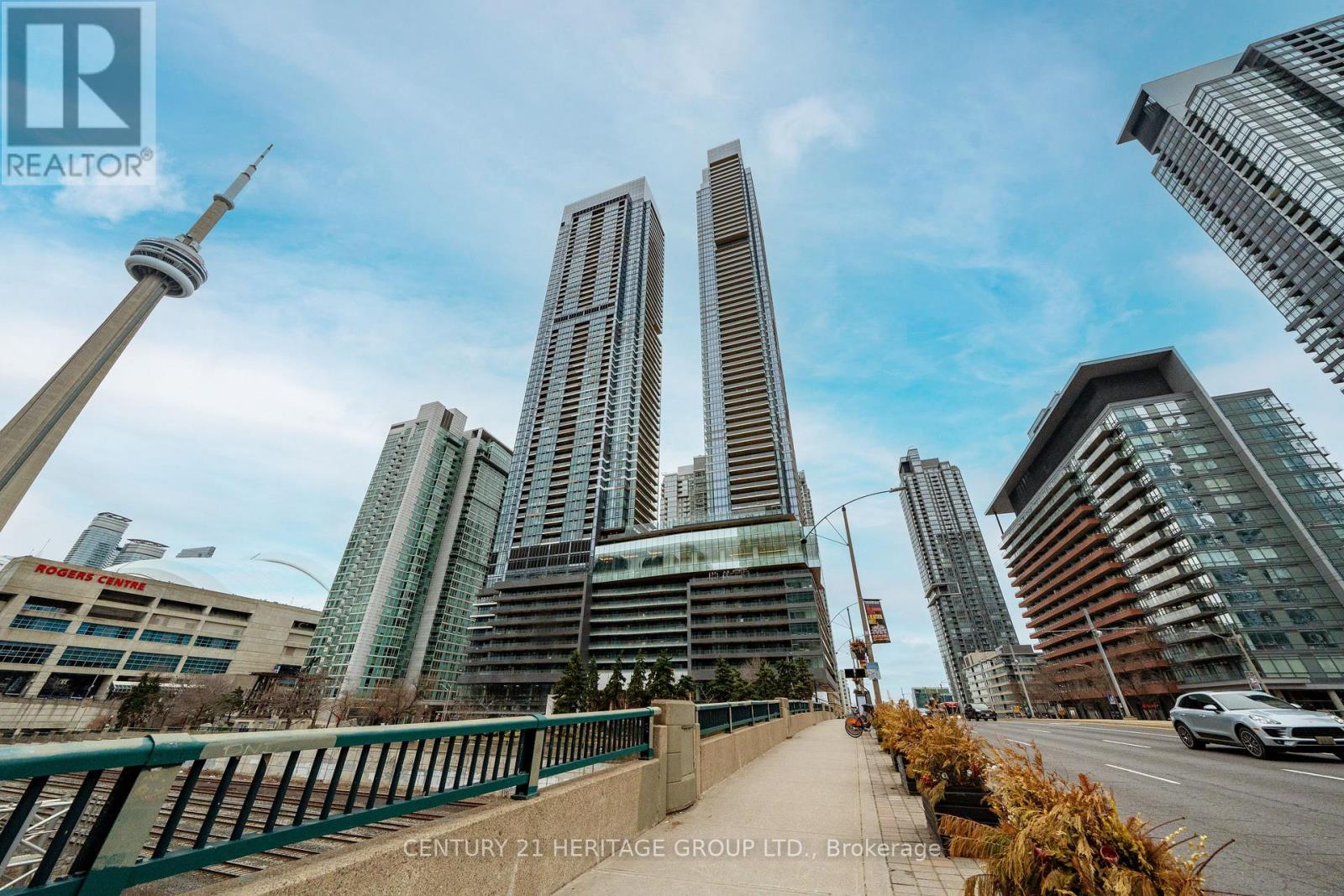 Apartment at 6501 - 1 CONCORD CITYPLACE WAY, Toronto (Waterfront Communities)