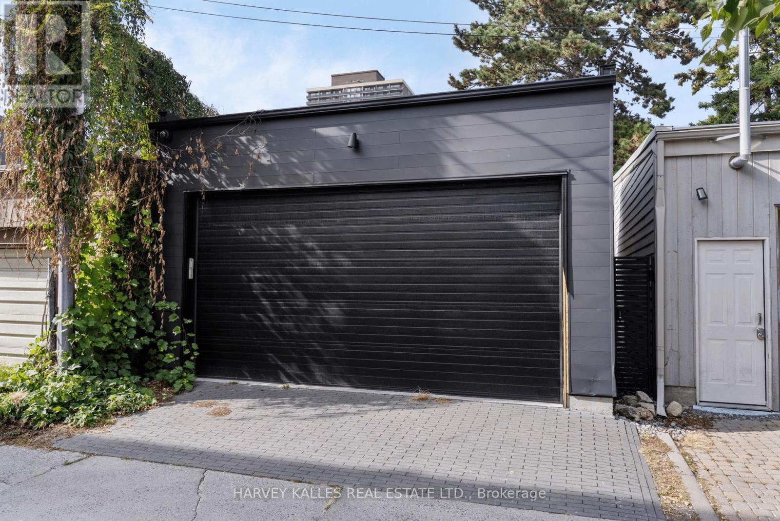 Detached at 43 SUMMERHILL AVENUE, Toronto
