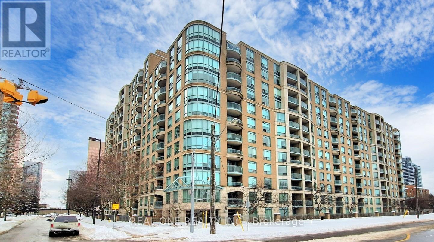 Apartment at UPH06 - 8 PEMBERTON AVENUE, Toronto (Newtonbrook East)