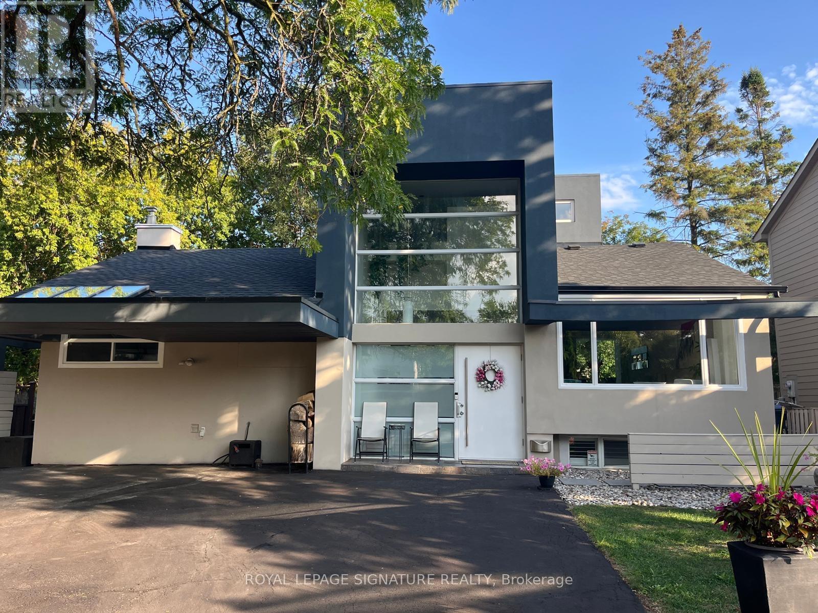 Detached at 90 BERKINSHAW CRESCENT, Toronto (Banbury-Don Mills)