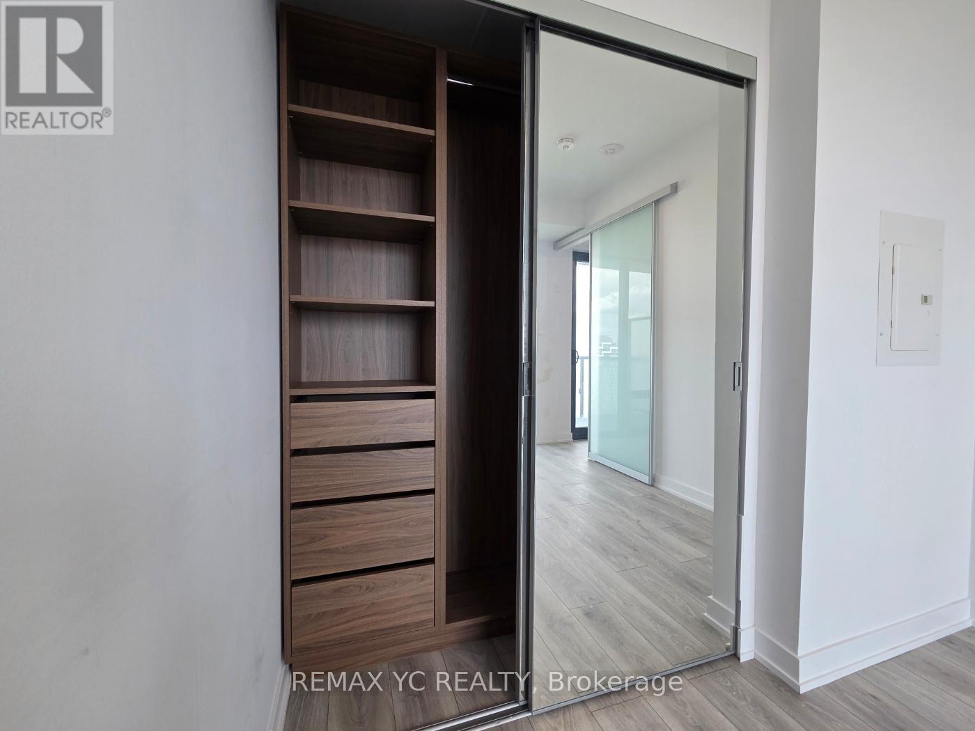 Apartment at 1905 - 29 GREEN TRAIL COURT, Toronto