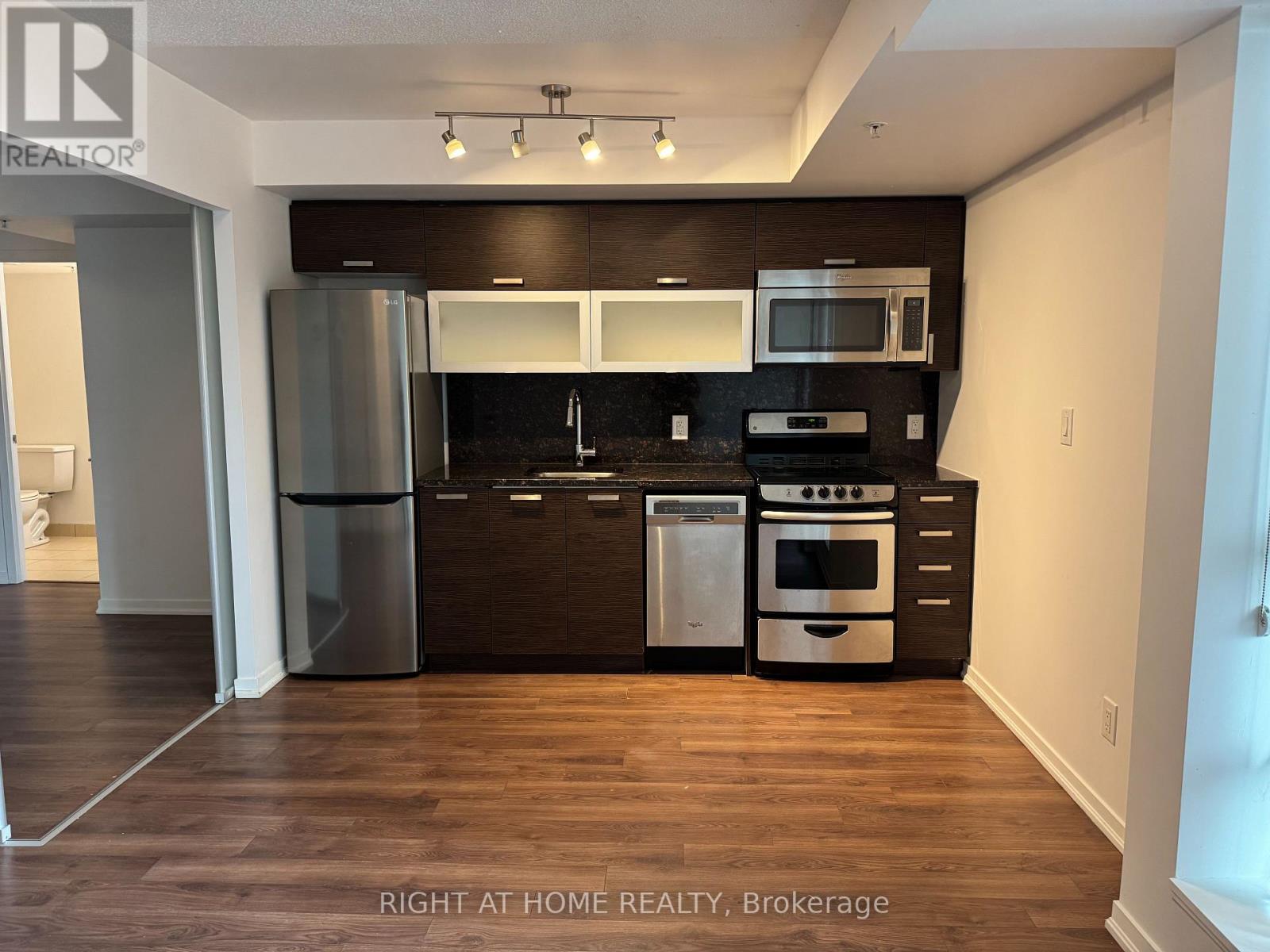 Apartment at 901 - 68 ABELL STREET, Toronto (Little Portugal)