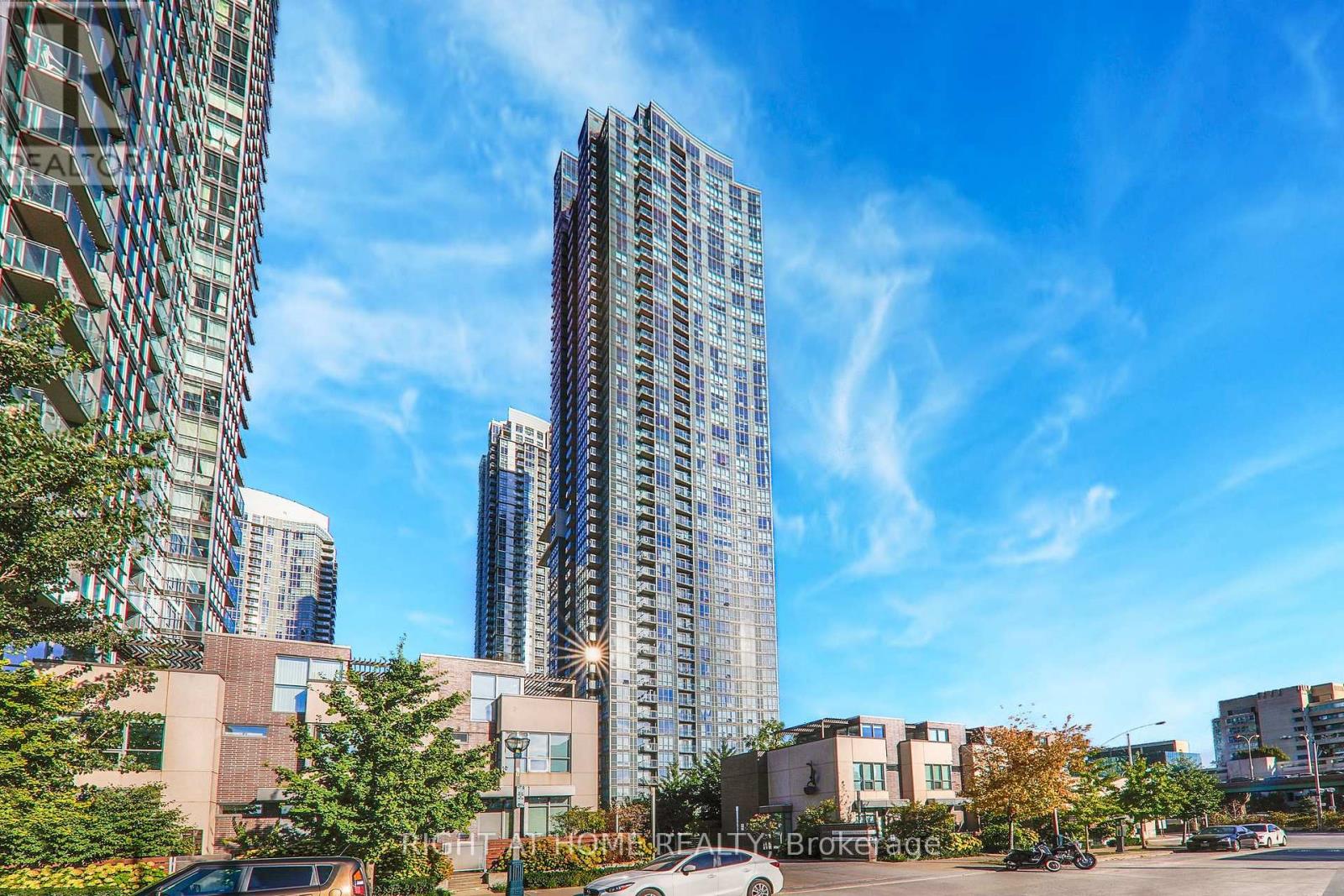 Apartment at 2615 - 11 BRUNEL COURT, Toronto (Waterfront Communities)