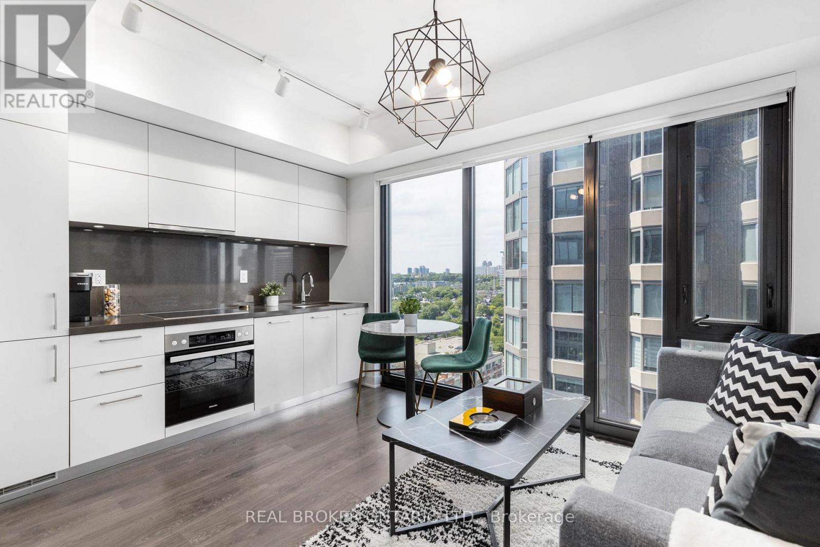 Apartment at 1913 - 188 CUMBERLAND STREET, Toronto (Annex)