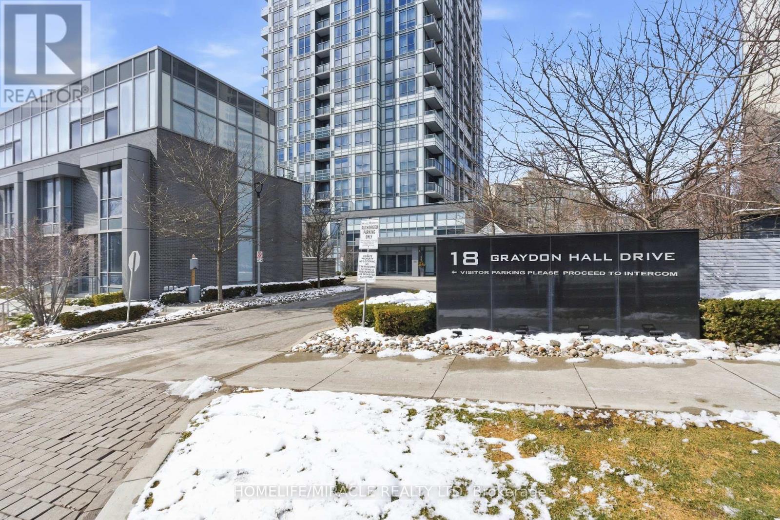 Apartment at 1705 - 18 GRAYDON HALL DRIVE, Toronto (Parkwoods-Donalda)