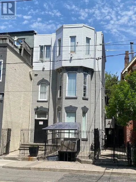 Multiplex at 206 CARLTON STREET, Toronto