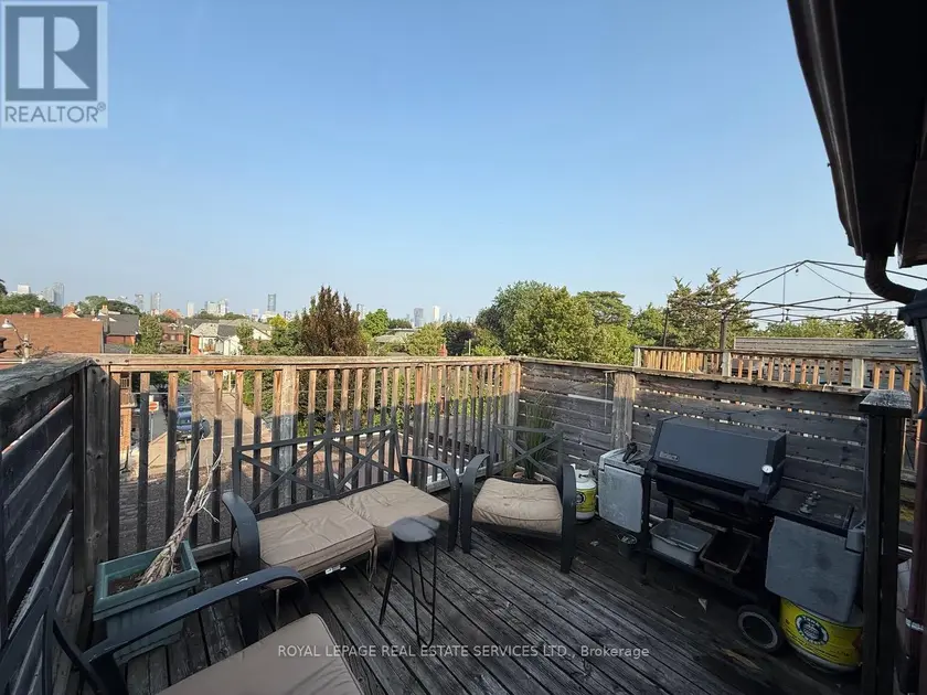 Semi-Detached/Link at 2ND FLOOR - 263 GRACE STREET, Toronto