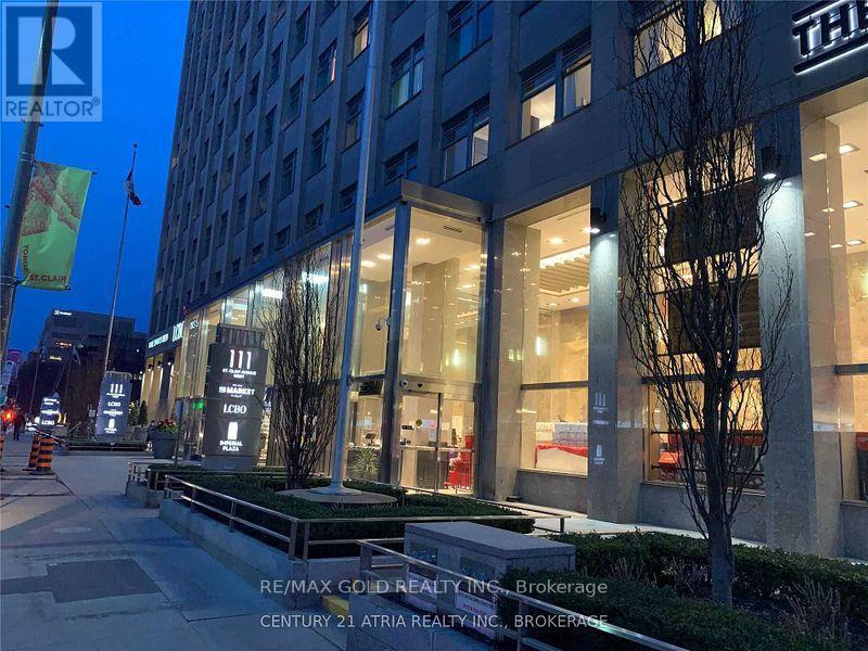 Apartment at 1426 - 111 ST CLAIR AVENUE W, Toronto (Yonge-St. Clair)