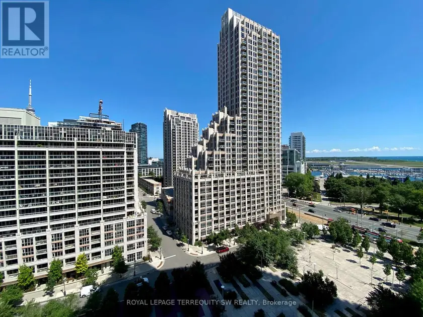 Apartment at 405 - 628 FLEET STREET, Toronto