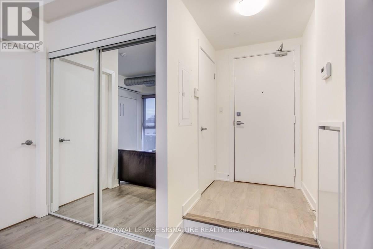 Apartment at 202 - 75 THE DONWAY W, Toronto (Banbury-Don Mills)