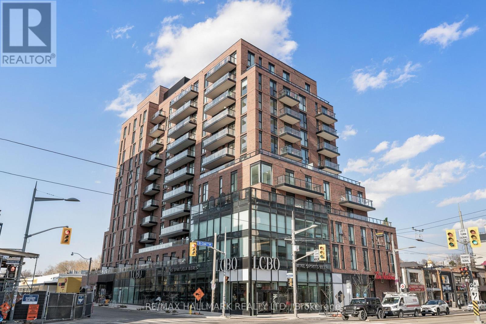 Apartment at 807 - 185 ALBERTA AVENUE, Toronto (Oakwood Village)
