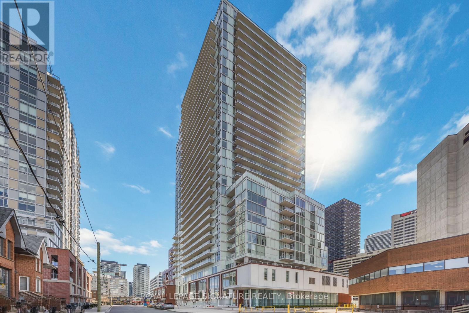 Apartment at 2404 - 33 HELENDALE AVENUE, Toronto (Yonge-Eglinton)