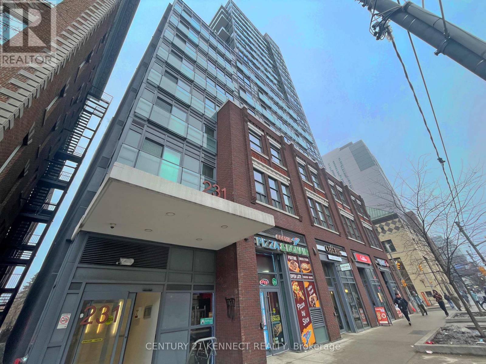 Apartment at 304R - 231 COLLEGE STREET, Toronto (Kensington-Chinatown)