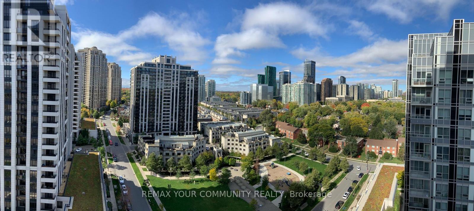 Apartment at 1512 - 120 HARRISON GARDEN BOULEVARD, Toronto (Willowdale East)