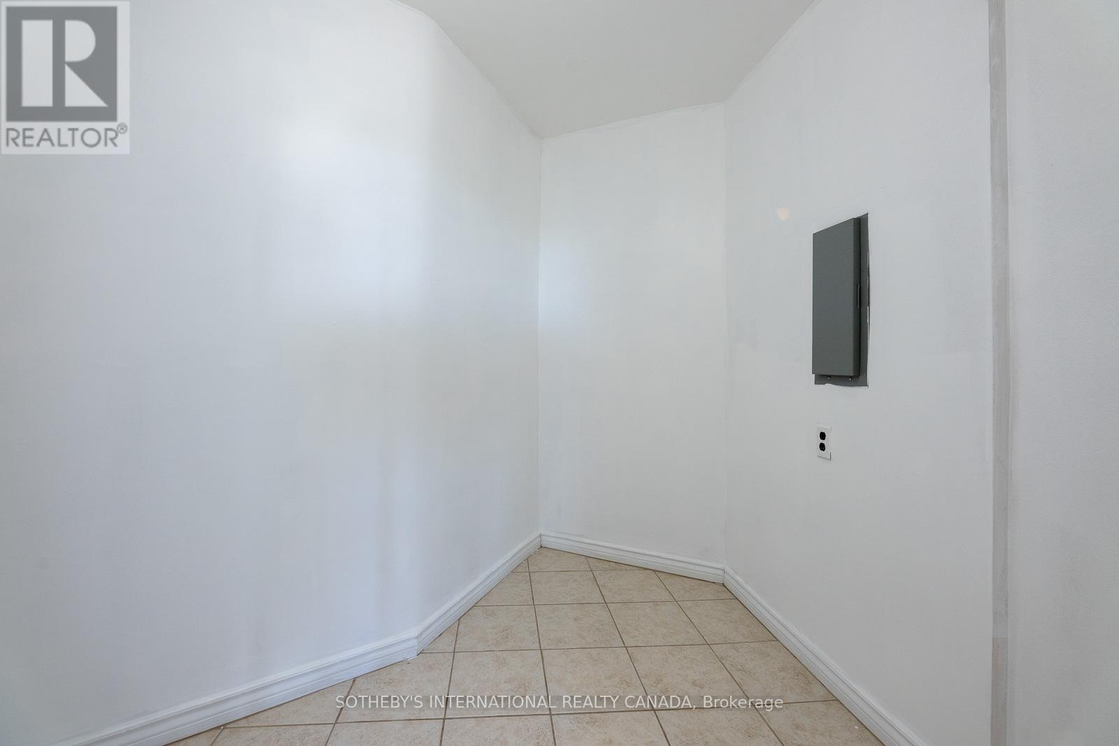 Apartment at 706 - 60 PAVANE LINK WAY, Toronto