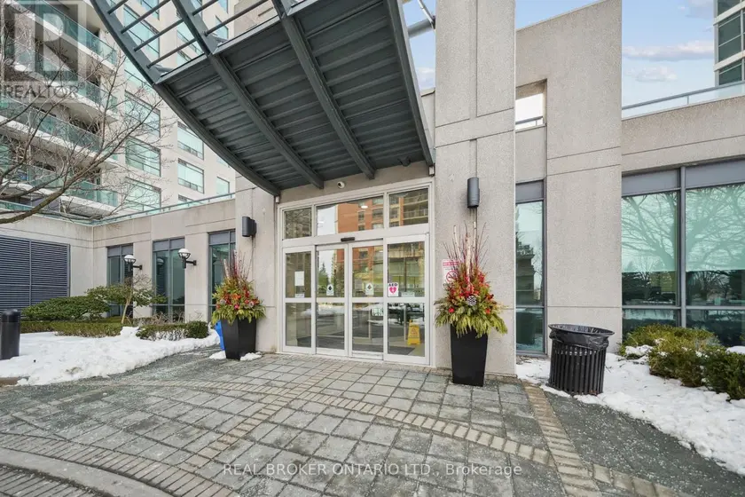 Apartment at 808 - 28 HARRISON GARDEN BOULEVARD, Toronto (Willowdale East)