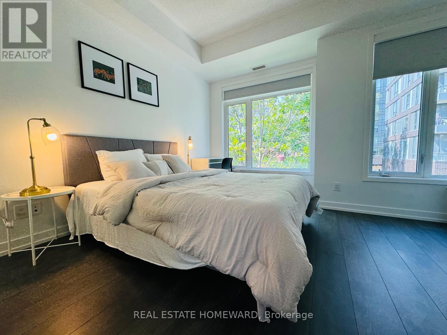 Townhouse at 17 ST. BARTHOLOMEW STREET, Toronto (Regent Park)