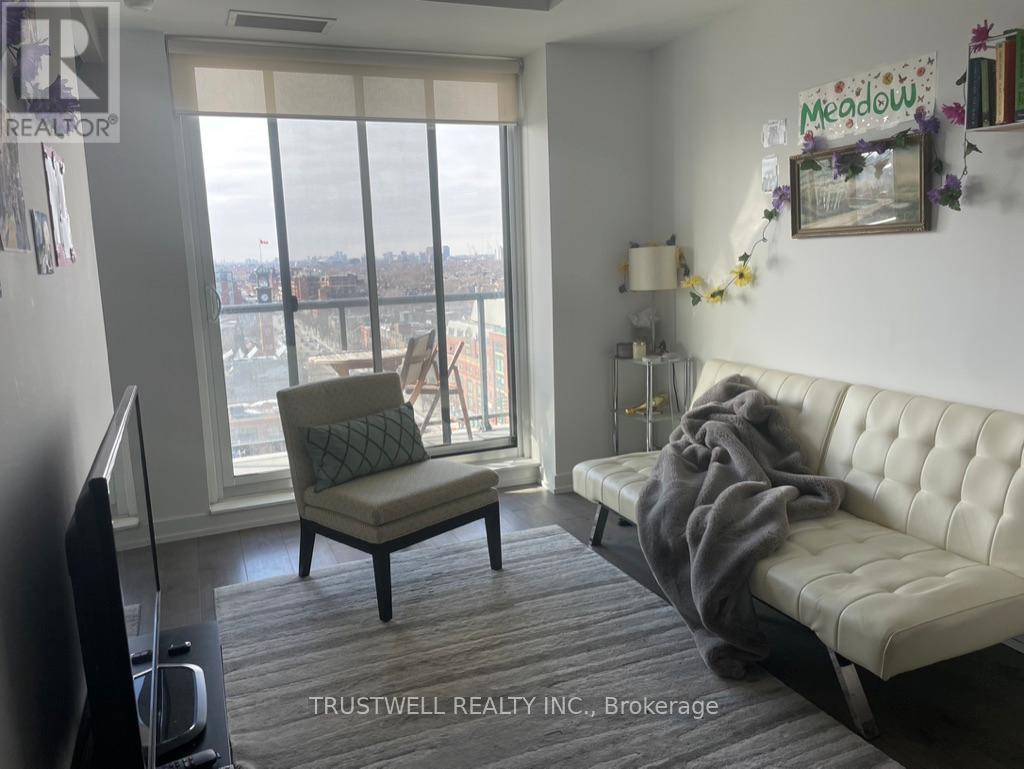 Apartment at 1216 - 297 COLLEGE STREET, Toronto (Kensington-Chinatown)