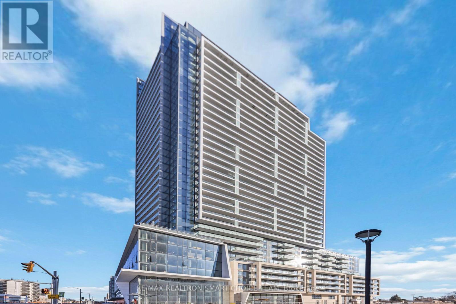 Apartment at 2610 - 8 OLYMPIC GARDEN DRIVE, Toronto (Newtonbrook East)